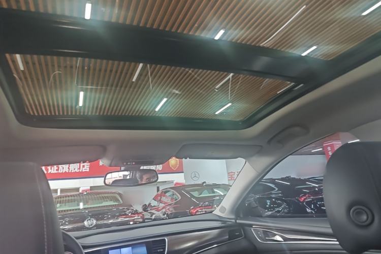 Used Buick LaCrosse 2022 652T Luxury Version Headliner