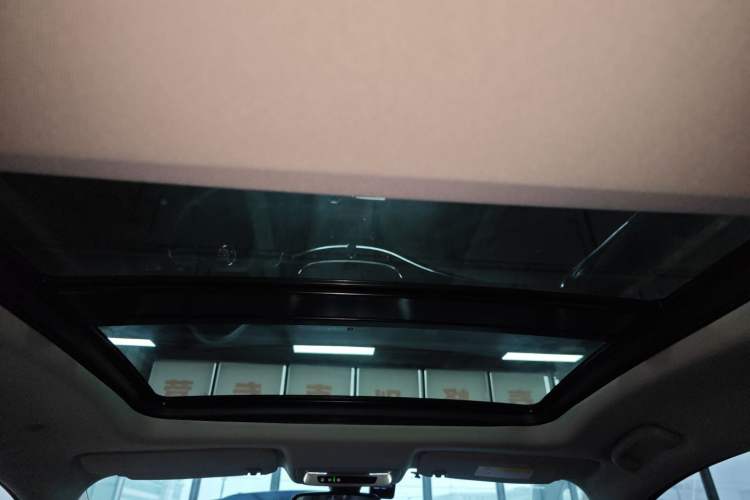 Used Buick LaCrosse 2022 652T Luxury Version Headliner