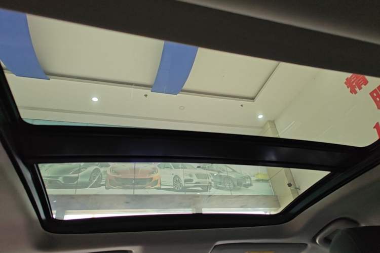 Used Buick LaCrosse 2022 552T Luxury Version Headliner