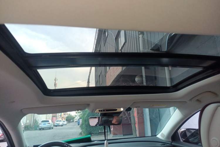 Used Buick LaCrosse 2022 Avenir Avia First Edition Headliner
