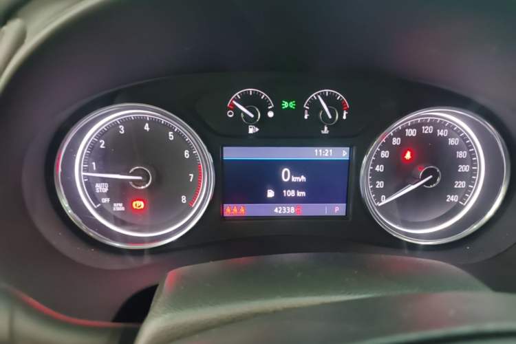 Used Buick LaCrosse 2022 652T Luxury Version Instrument Cluster