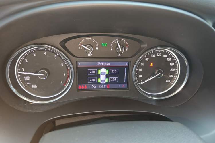 Used Buick LaCrosse 2022 652T Luxury Version Instrument Cluster