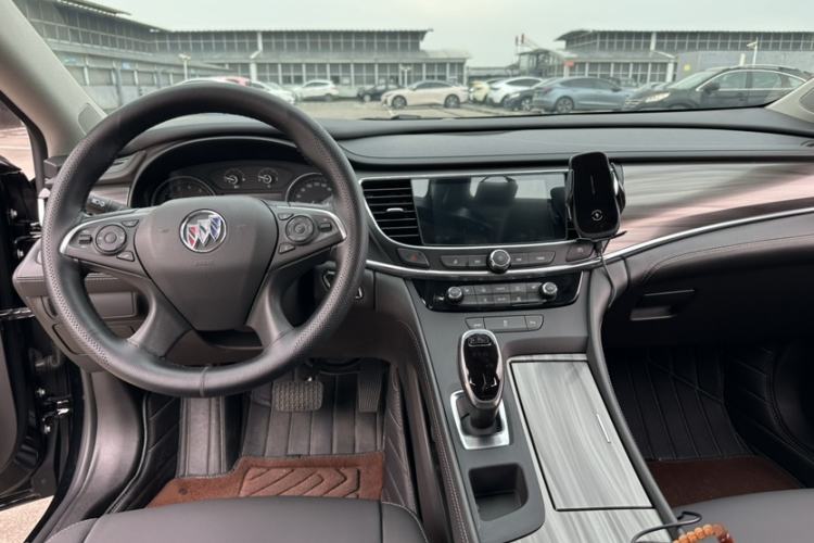 Used Buick LaCrosse 2022 652T Luxury Version Interior 1