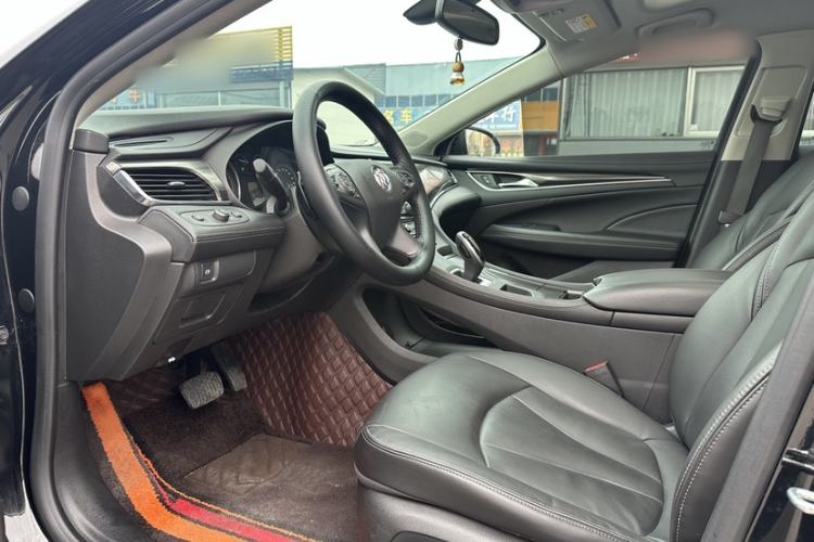 Used Buick LaCrosse 2022 652T Luxury Version Interior 1