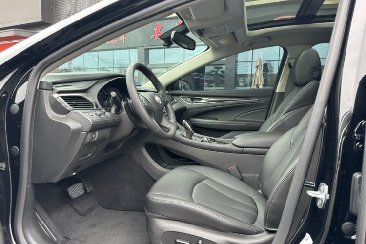 Used Buick LaCrosse 2022 652T Luxury Version Interior 1