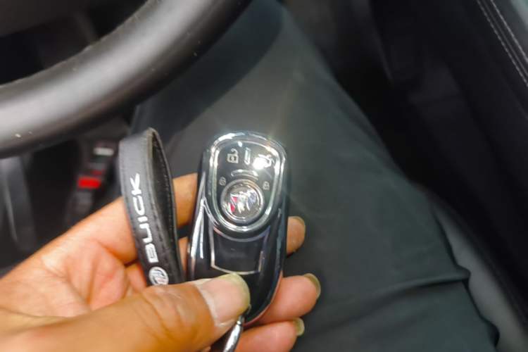 Used Buick LaCrosse 2022 652T Luxury Version Interior 1
