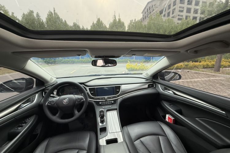 Used Buick LaCrosse 2022 652T Luxury Version Interior 1