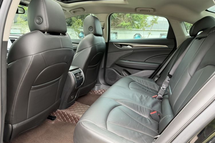 Used Buick LaCrosse 2022 652T Luxury Version Interior 10
