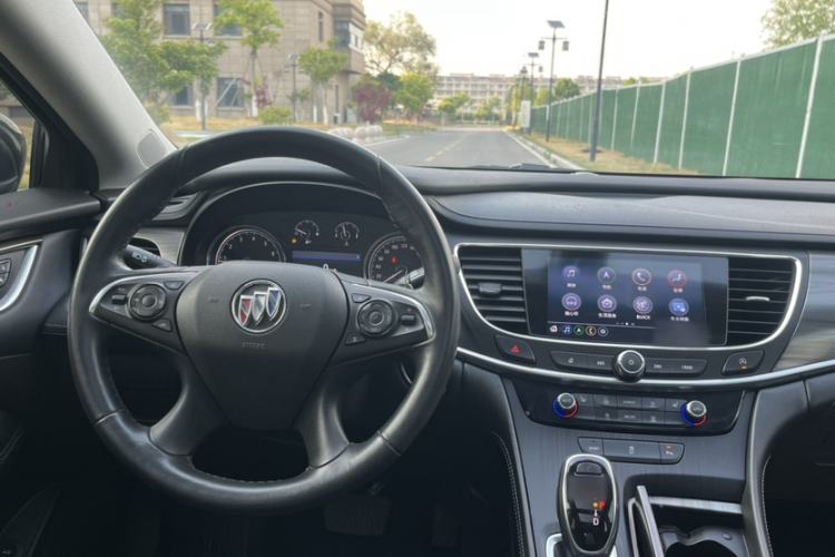 Used Buick LaCrosse 2022 652T Luxury Version Interior 2