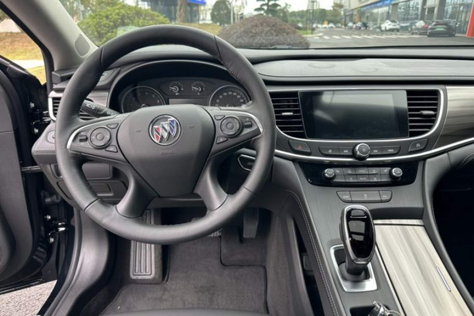 Used Buick LaCrosse 2022 652T Luxury Version Interior 2