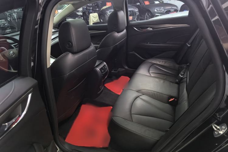 Used Buick LaCrosse 2022 652T Luxury Version Interior 2