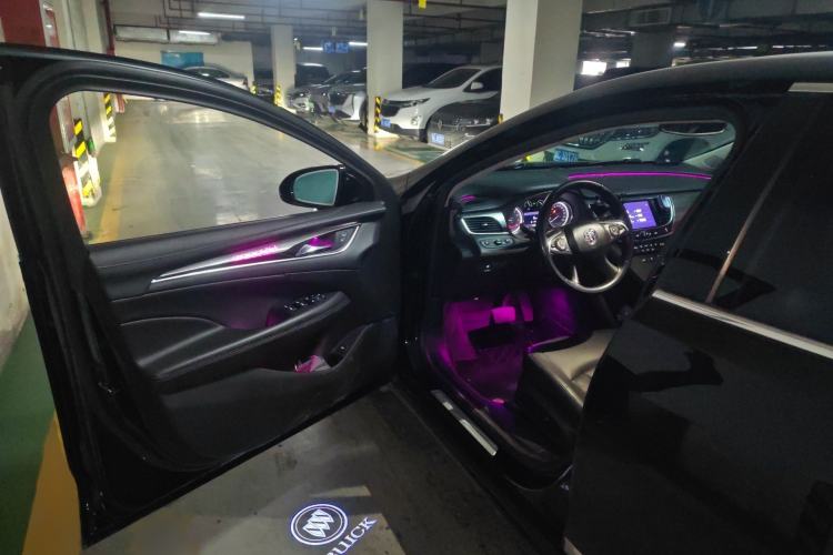Used Buick LaCrosse 2022 652T Luxury Version Interior 3