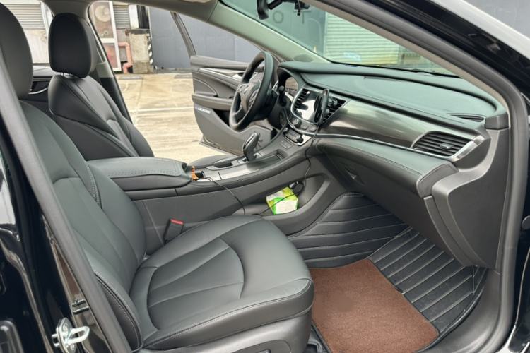 Used Buick LaCrosse 2022 652T Luxury Version Interior 3