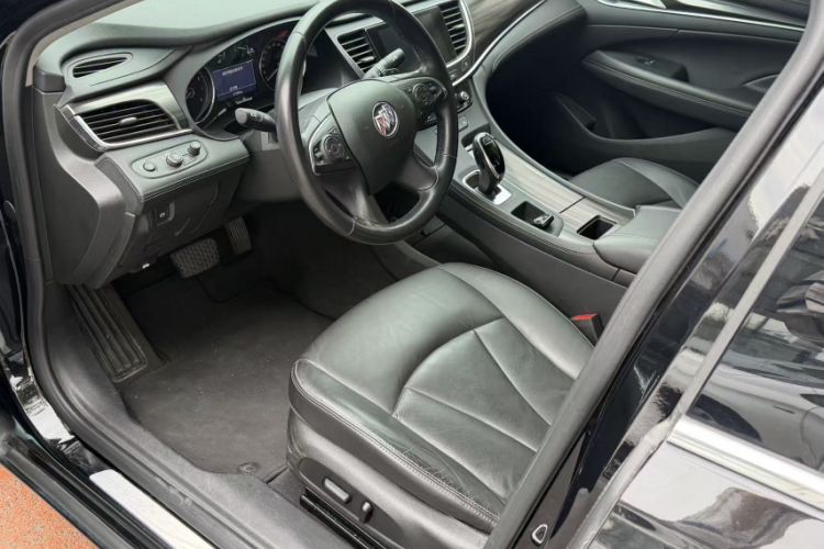Used Buick LaCrosse 2022 552T Luxury Version Interior 3