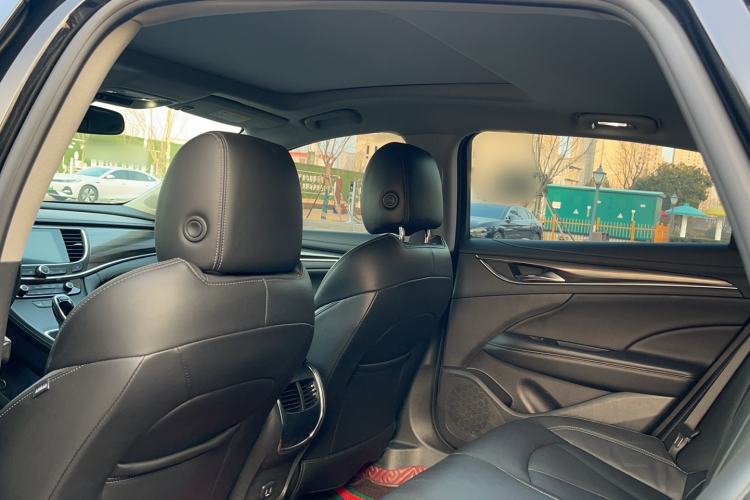 Used Buick LaCrosse 2022 652T Luxury Version Interior 3