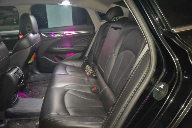 Used Buick LaCrosse 2022 652T Luxury Version Interior 4