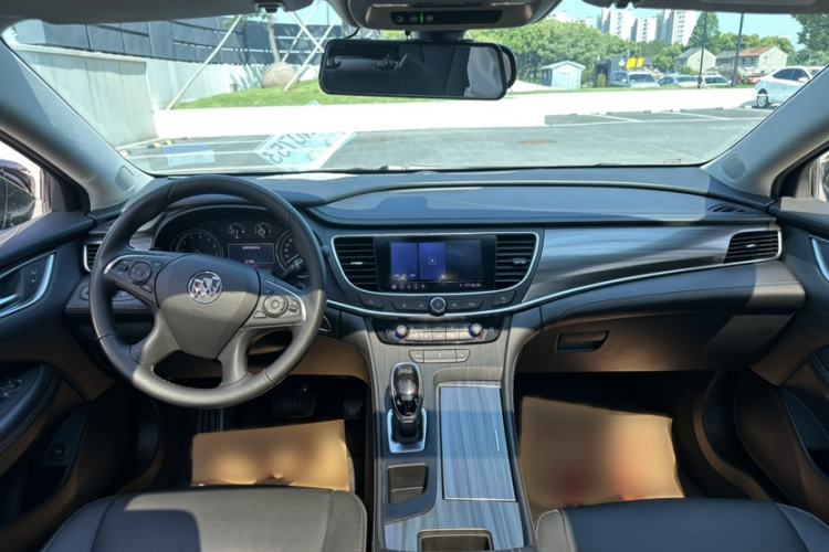 Used Buick LaCrosse 2022 652T Luxury Version Interior 4