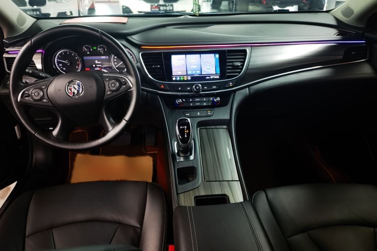 Used Buick LaCrosse 2022 652T Luxury Version Interior 4