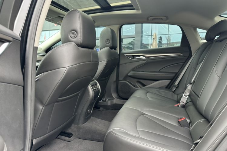 Used Buick LaCrosse 2022 652T Luxury Version Interior 5