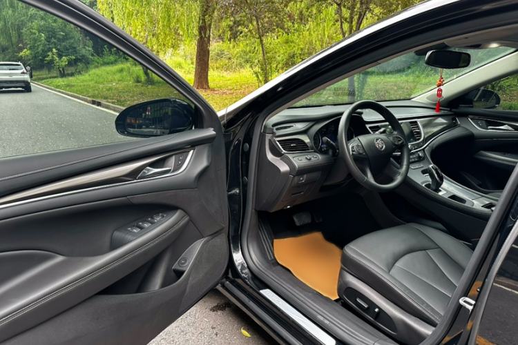 Used Buick LaCrosse 2022 652T Luxury Version Interior 6
