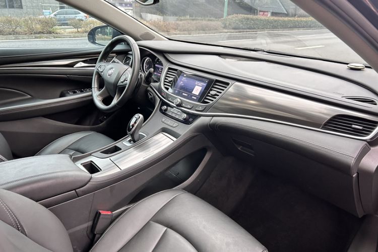 Used Buick LaCrosse 2022 652T Luxury Version Interior 7