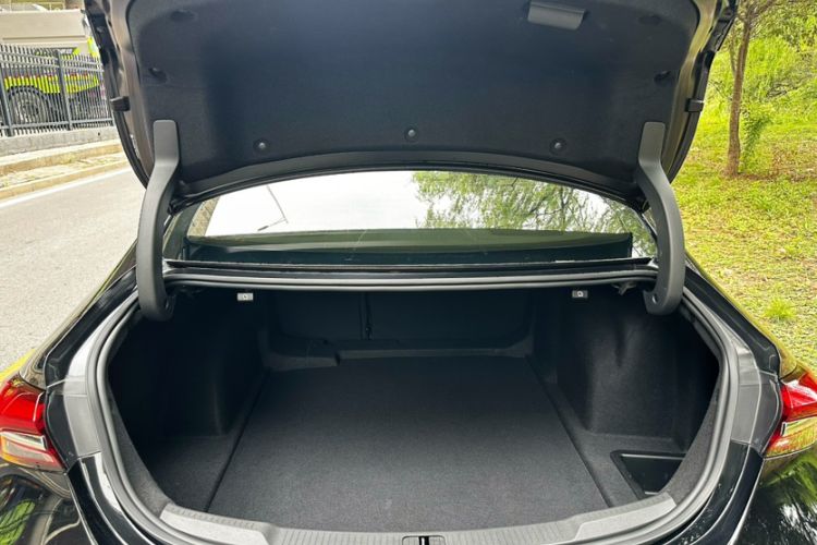 Used Buick LaCrosse 2022 652T Luxury Version Interior 7
