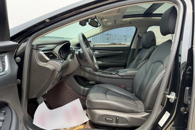Used Buick LaCrosse 2022 552T Luxury Version Interior 7