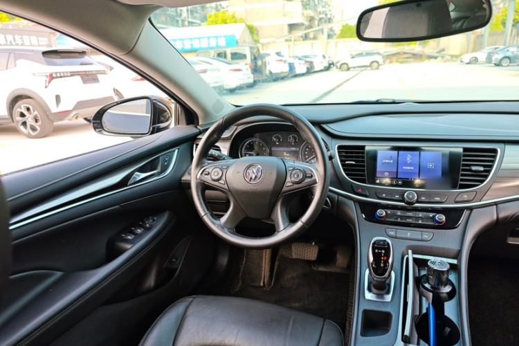 Used Buick LaCrosse 2022 652T Luxury Version Interior 7