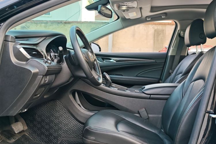 Used Buick LaCrosse 2022 652T Luxury Version Interior 9