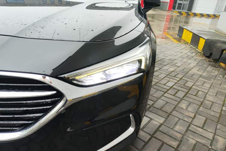 Used Buick LaCrosse 2022 652T Luxury Version Left Front Headlight