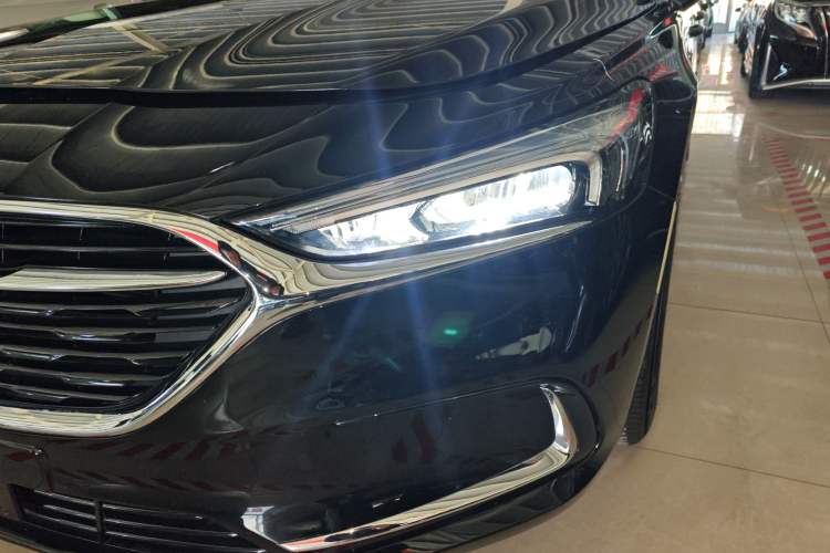 Used Buick LaCrosse 2022 552T Luxury Version Left Front Headlight