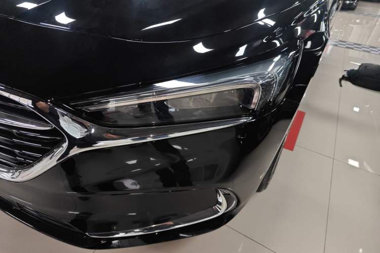 Used Buick LaCrosse 2022 652T Luxury Version Left Front Headlight