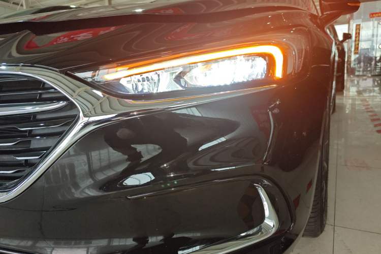 Used Buick LaCrosse 2022 652T Luxury Version Left Front Headlight