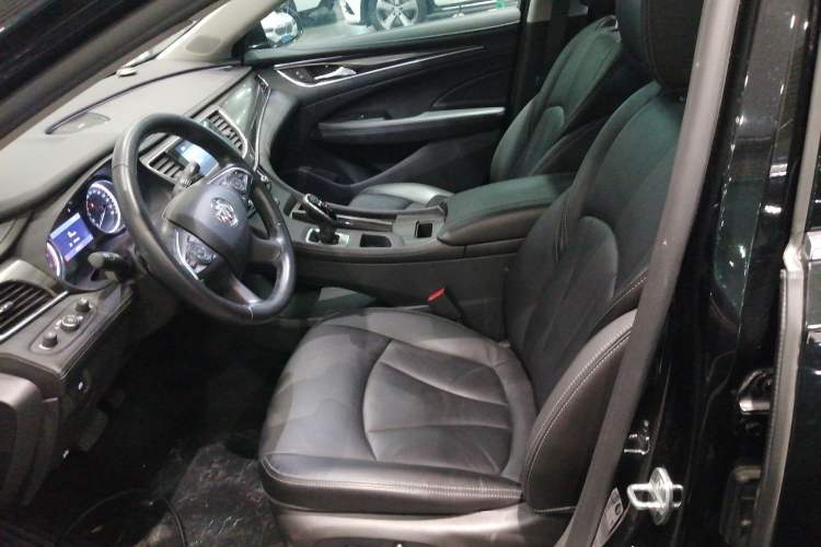 Used Buick LaCrosse 2022 652T Luxury Version Left Front Seat