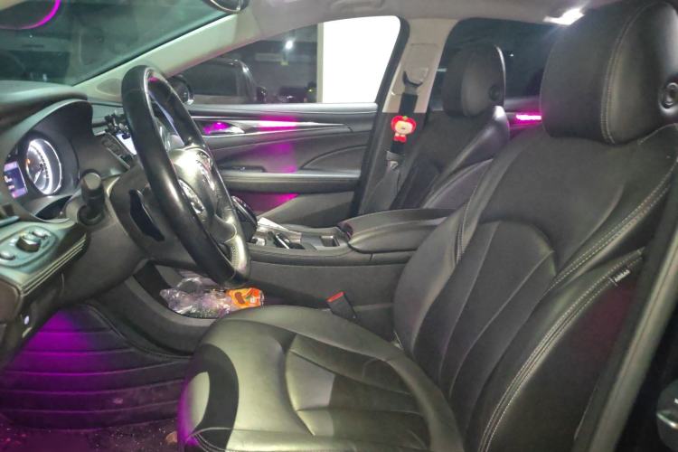 Used Buick LaCrosse 2022 652T Luxury Version Left Front Seat