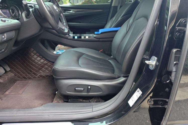 Used Buick LaCrosse 2022 552T Luxury Version Left Front Seat