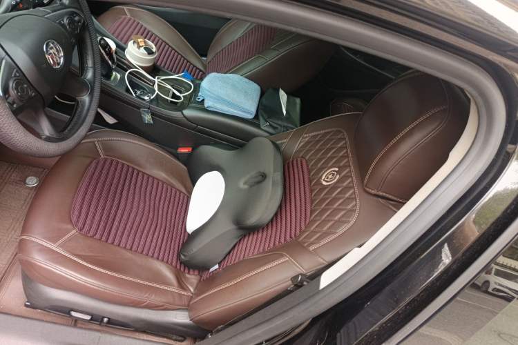 Used Buick LaCrosse 2022 652T Luxury Version Left Front Seat