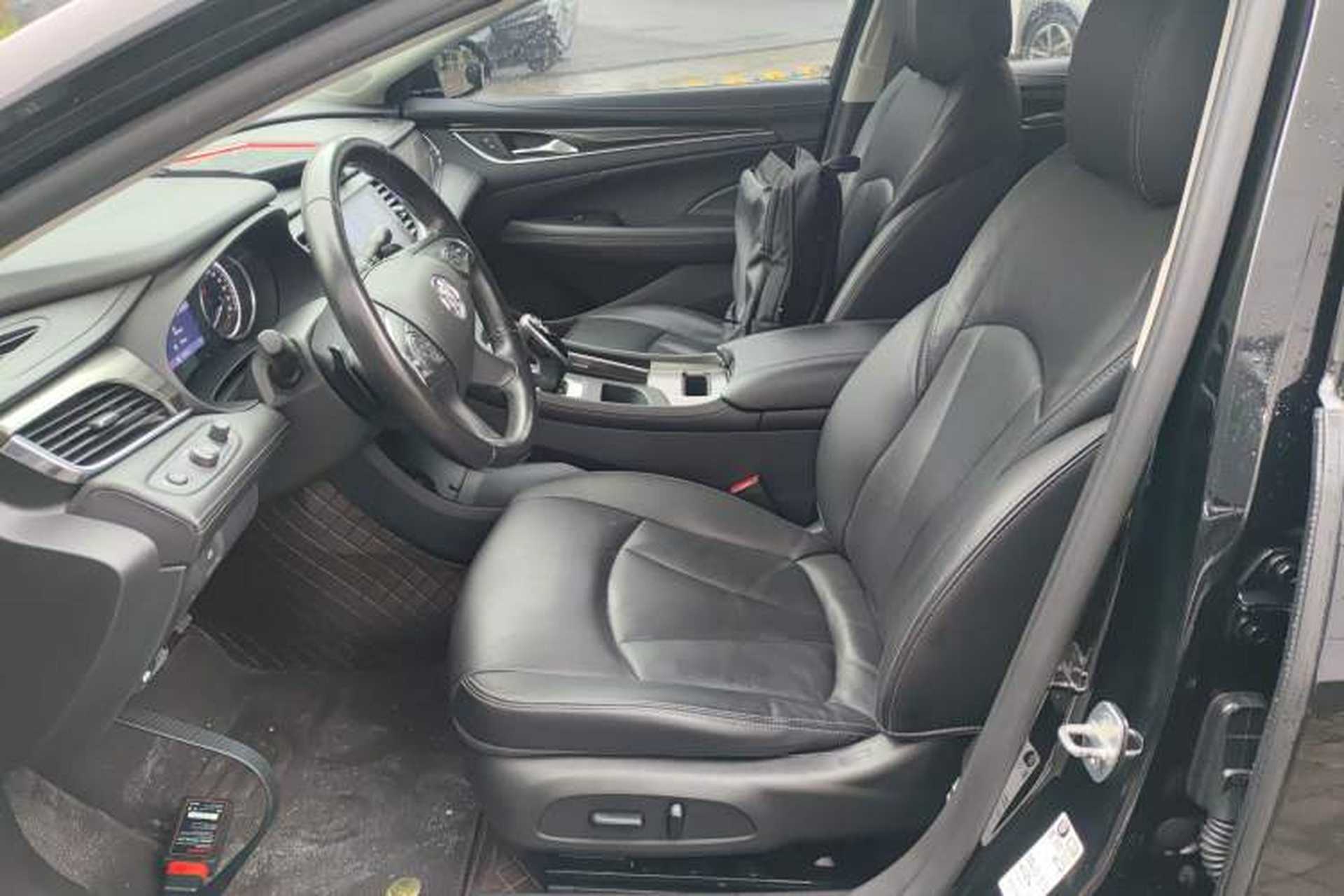 Used Buick LaCrosse 2022 652T Luxury Version Left Front Seat