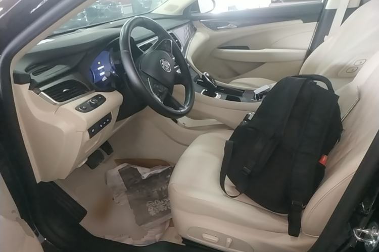 Used Buick LaCrosse 2022 Avenir Avia First Edition Left Front Seat