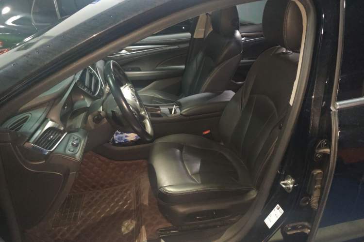 Used Buick LaCrosse 2022 552T Luxury Version Left Front Seat