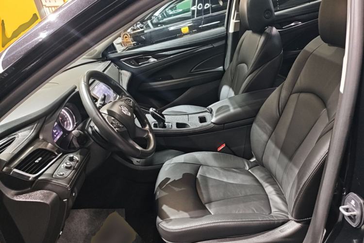 Used Buick LaCrosse 2022 652T Luxury Version Left Front Seat