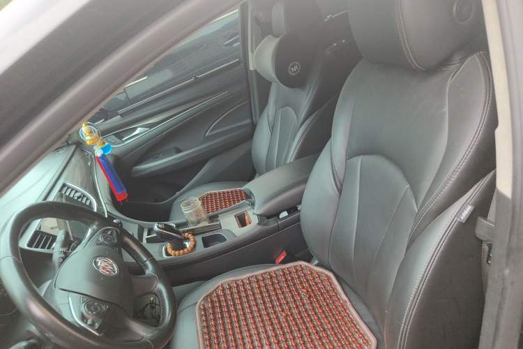 Used Buick LaCrosse 2022 652T Luxury Version Left Front Seat