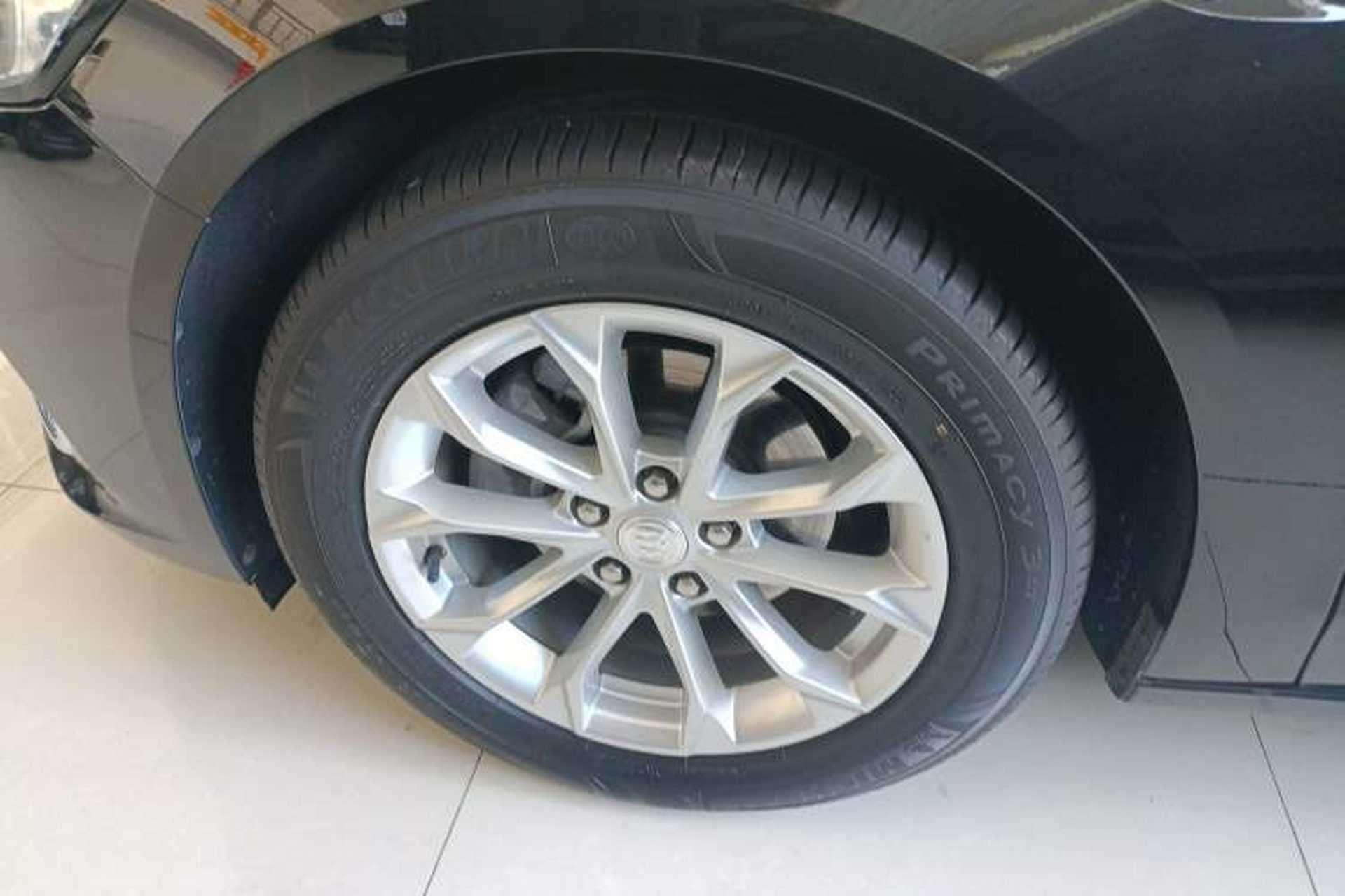 Used Buick LaCrosse 2022 552T Luxury Version Left Front Wheel Hub