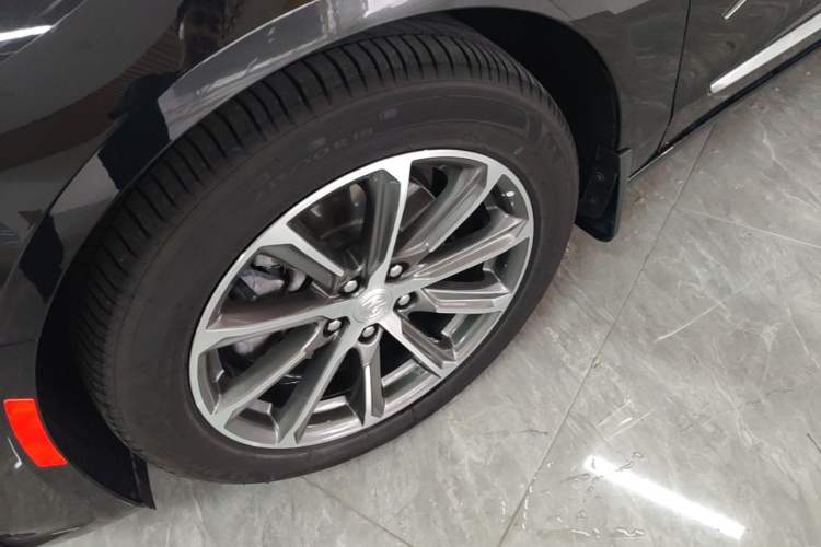 Used Buick LaCrosse 2022 652T Luxury Version Left Front Wheel Hub