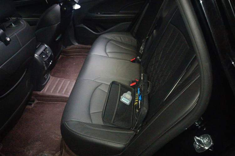Used Buick LaCrosse 2022 652T Luxury Version Left Rear Seat