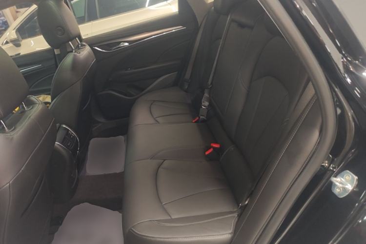 Used Buick LaCrosse 2022 652T Luxury Version Left Rear Seat
