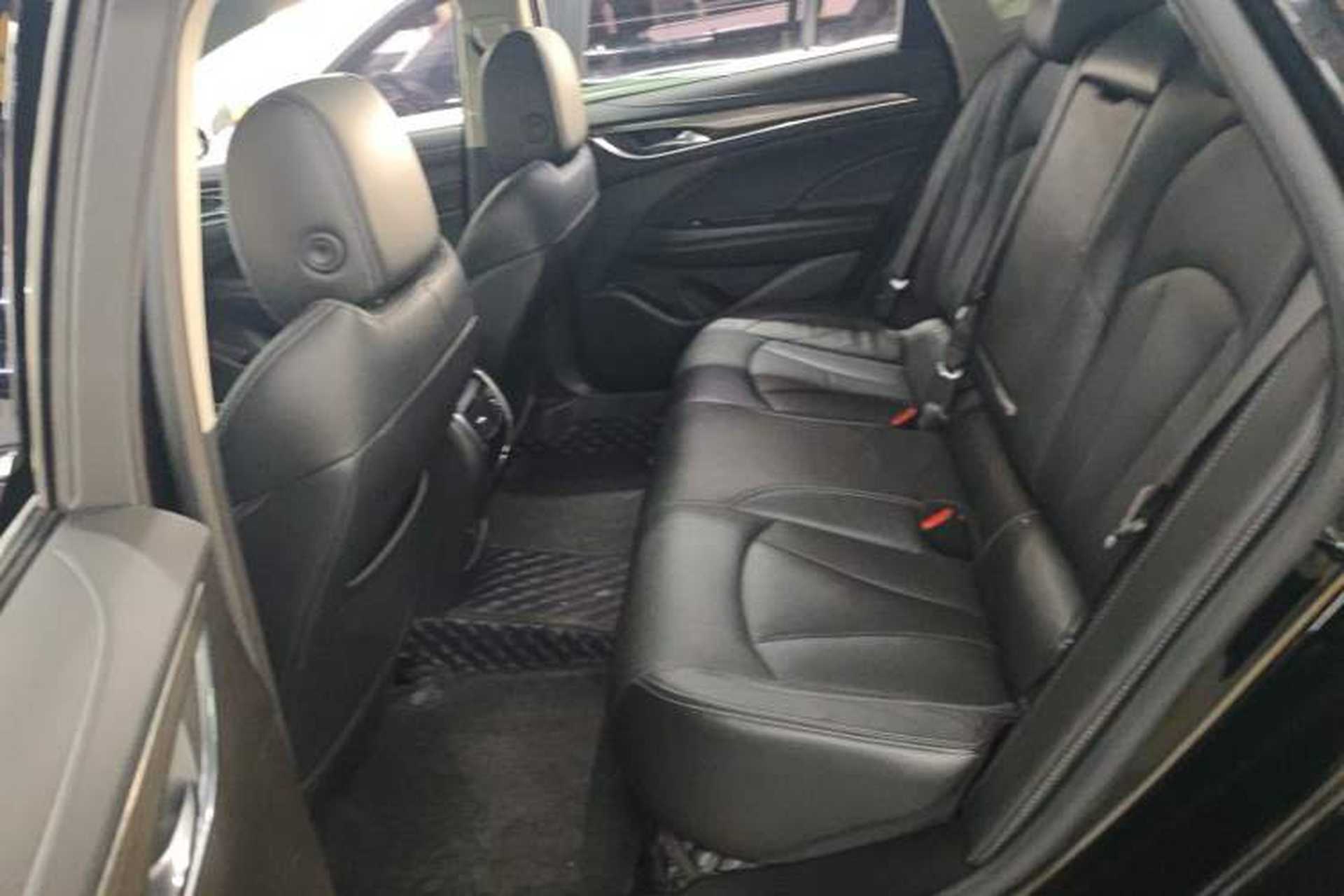 Used Buick LaCrosse 2022 552T Luxury Version Left Rear Seat