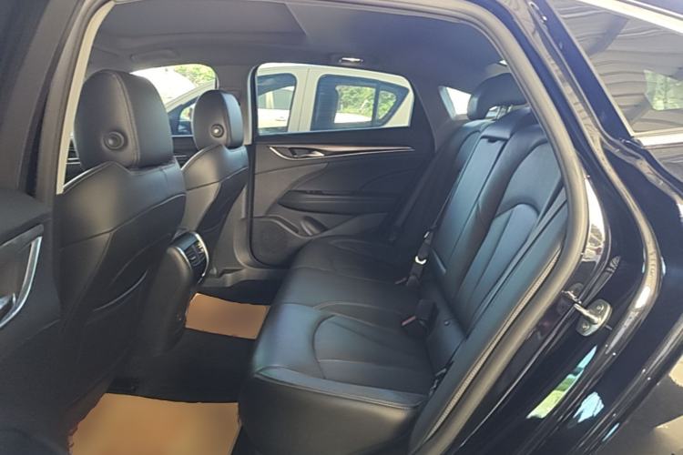Used Buick LaCrosse 2022 552T Luxury Version Left Rear Seat