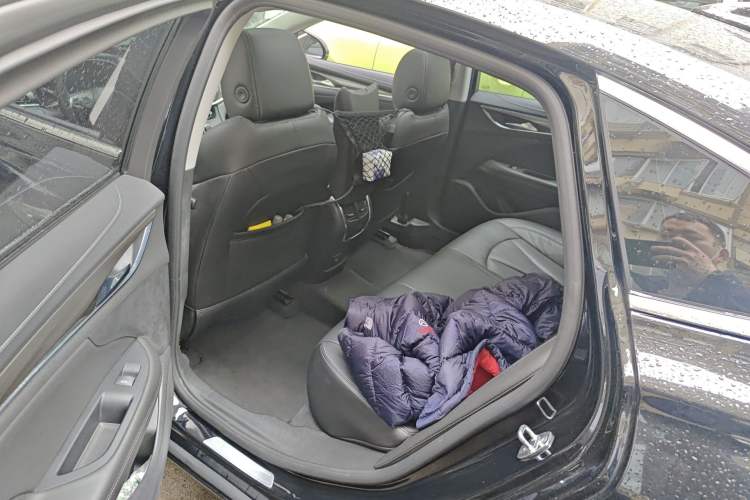 Used Buick LaCrosse 2022 552T Luxury Version Left Rear Seat