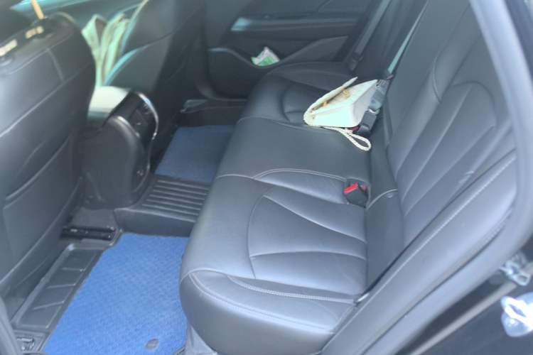 Used Buick LaCrosse 2022 552T Luxury Version Left Rear Seat